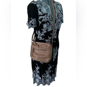 Bueno crossbody bag REDUCED ❗️